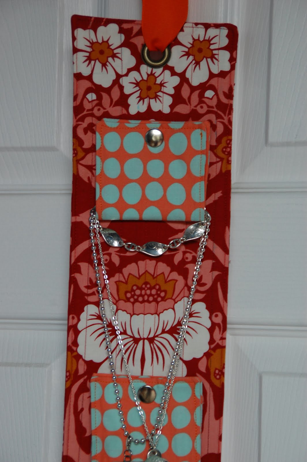 hanging jewelry organizer on door