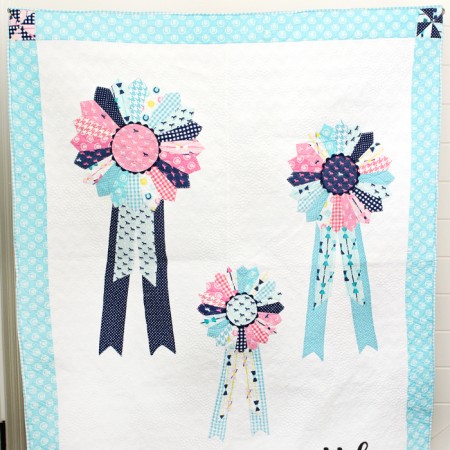 prize-ribbons-quilt-cover-web