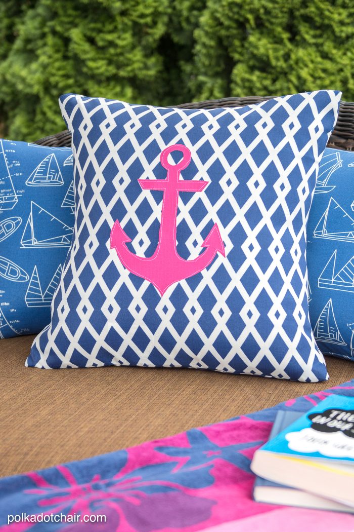 How to recover your old outdoor pillows and cushions. The project includes a sewing pattern and template for the cute anchor pillow!  