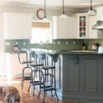 Before and After Photos of a Kitchen that had it's Cabinets Painted White- lots of great ideas for decorating a farmhouse style kitchen!