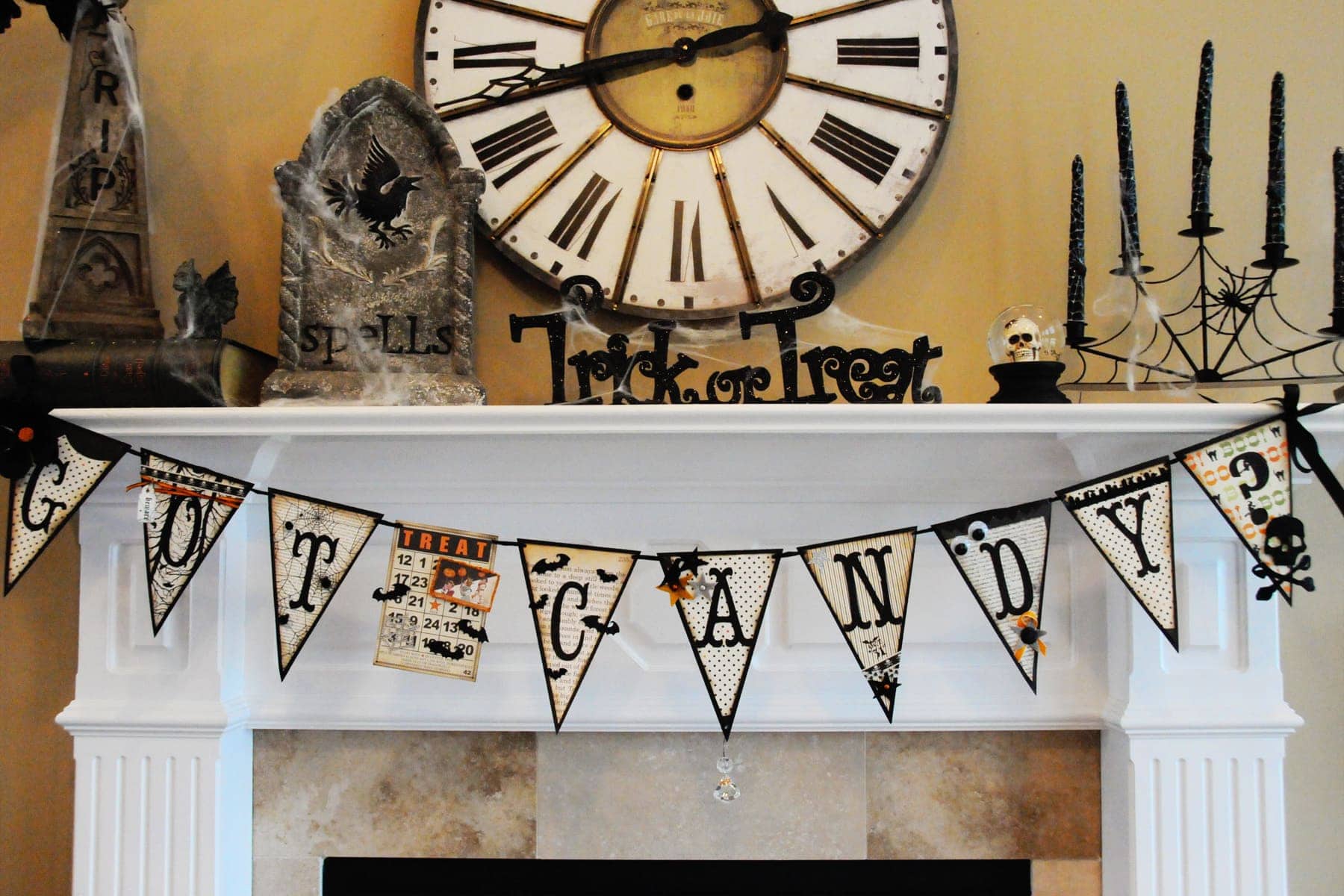 Vintage Inspired Halloween Banner Tutorial