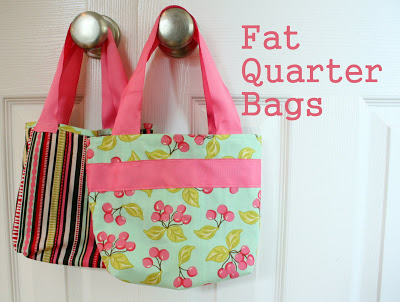 Simple Fat Quarter Tote Bag Tutorial