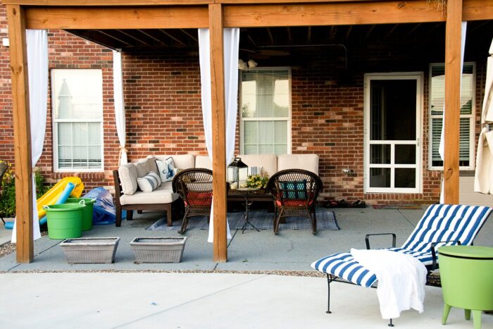 under deck space with rug and outdoor furniture