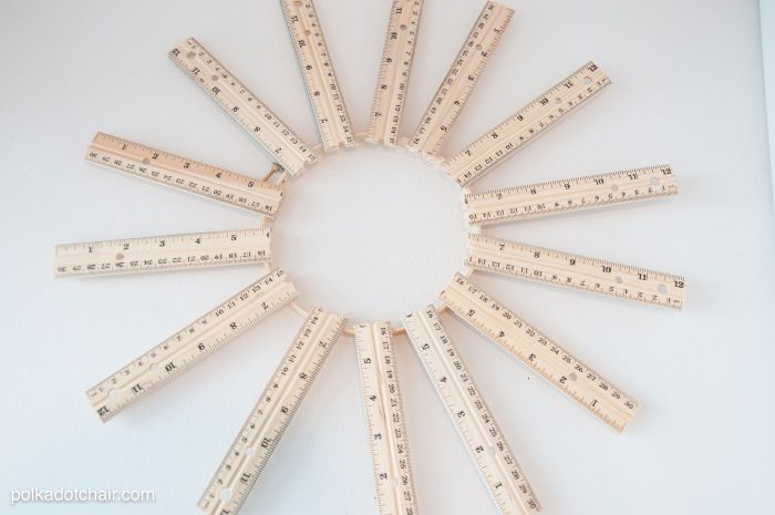 Back to School Craft Idea or Teacher Appreciation gift, a personalized DIY Ruler Wreath! 