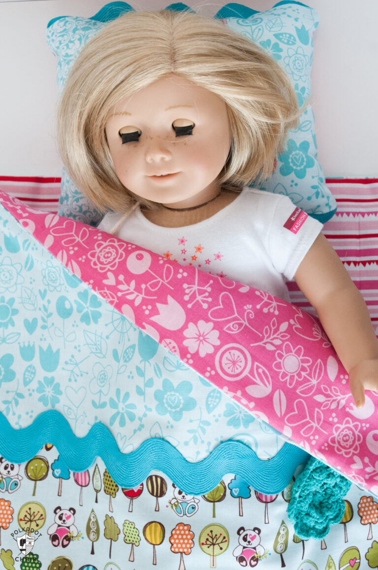 18 inch Doll Sleeping Bag Sewing Pattern Polka Dot Chair