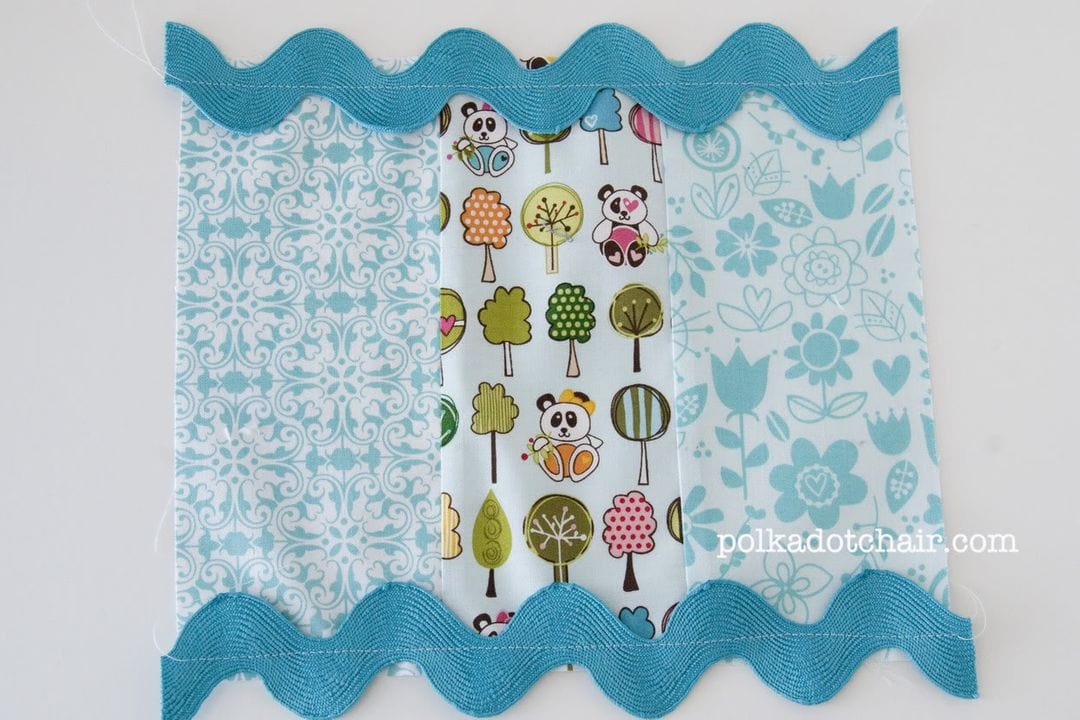 18 inch Doll Sleeping Bag Sewing Pattern Polka Dot Chair