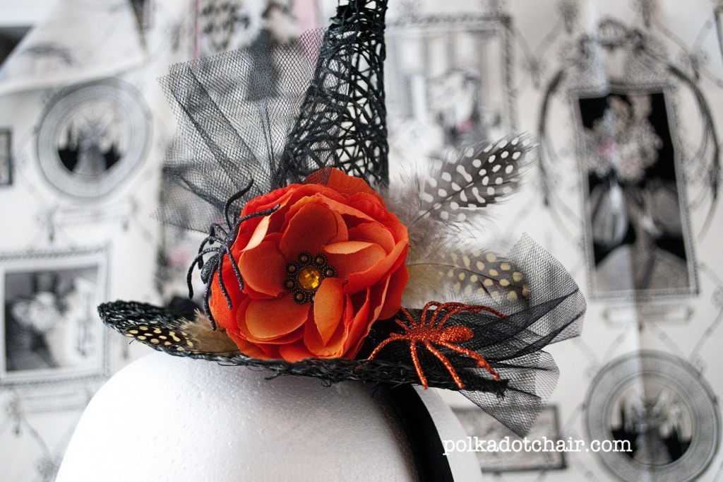 How to make a Fascinator for Halloween using a Witch hat. A cute accessory for a Halloween costume or party. 