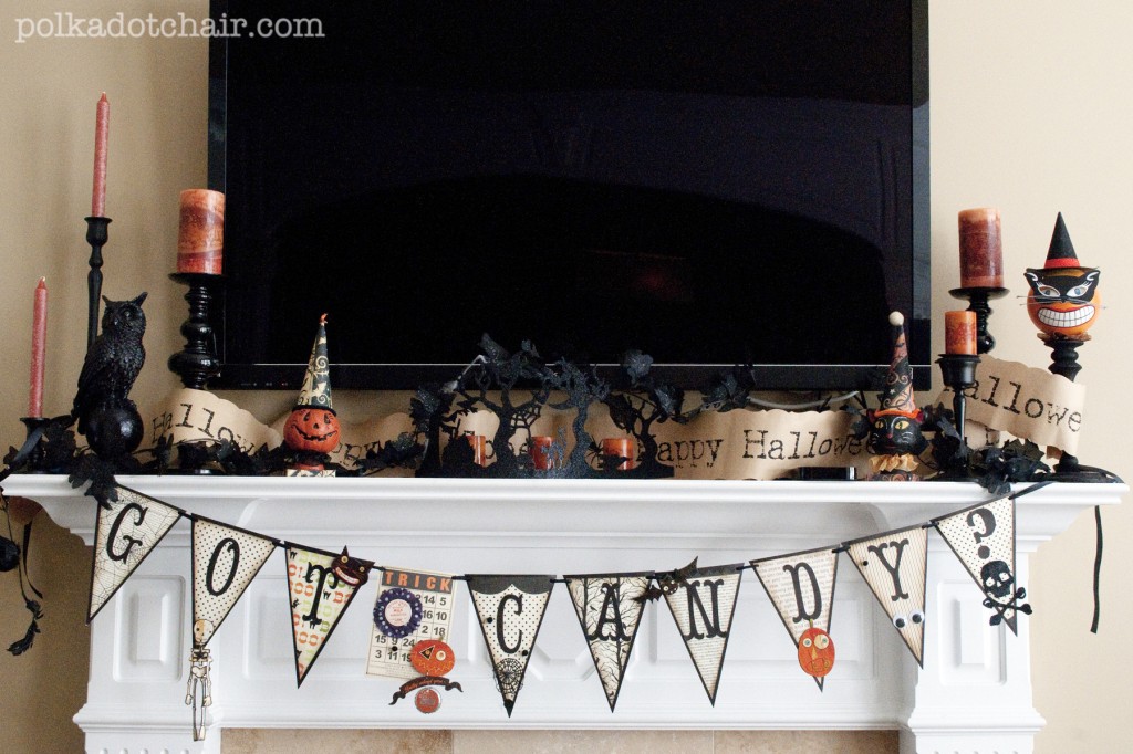  Halloween Mantle Decorating Ideas