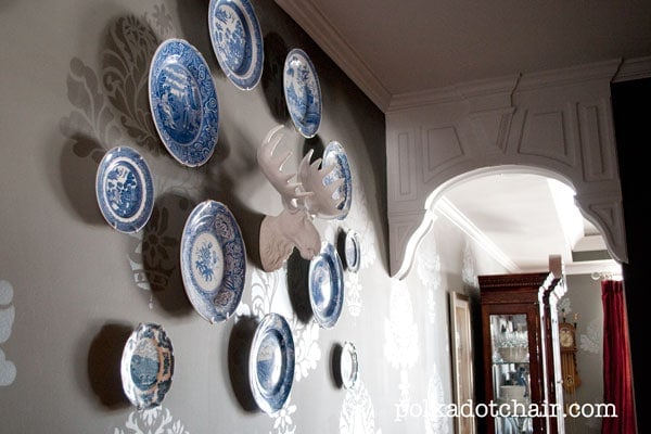 Plate Wall Display Idea