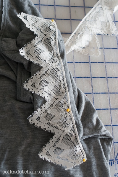 lace-t-shirt-refashion