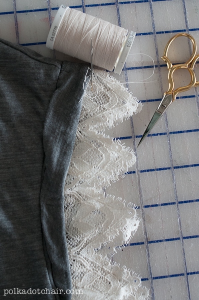 lace-trim-tee