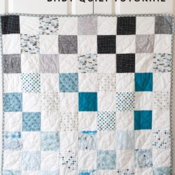 Use this patchwork baby quilt tutorial to make a cute quilt for a baby boy. Great quilt pattern for beginning quilter #babyquilt #babyquiltpattern #babyquilttutorial #patchworkquilttutorial