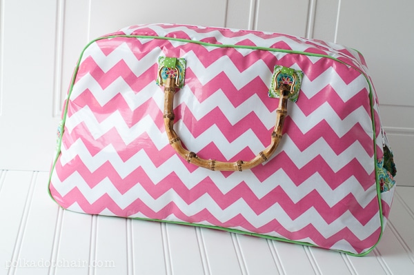 Pink Retro Travel Bag