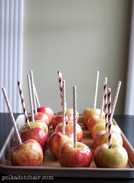 monster-candy-apples-treat-2