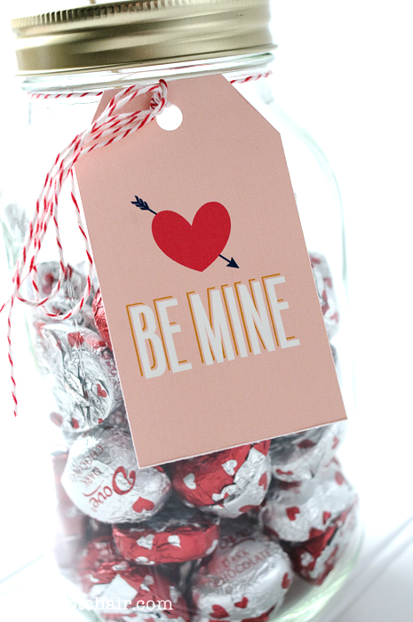 Valentine's Day Mason Jar Gift Idea w/printable tags