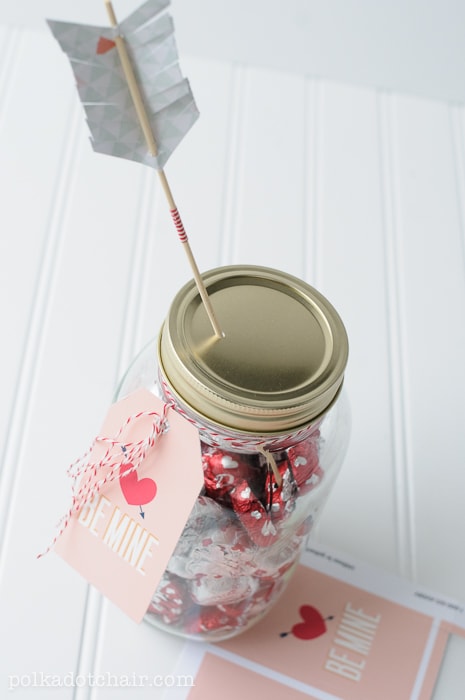 Valentine's Day Gift Idea and Free Printable Valentines!