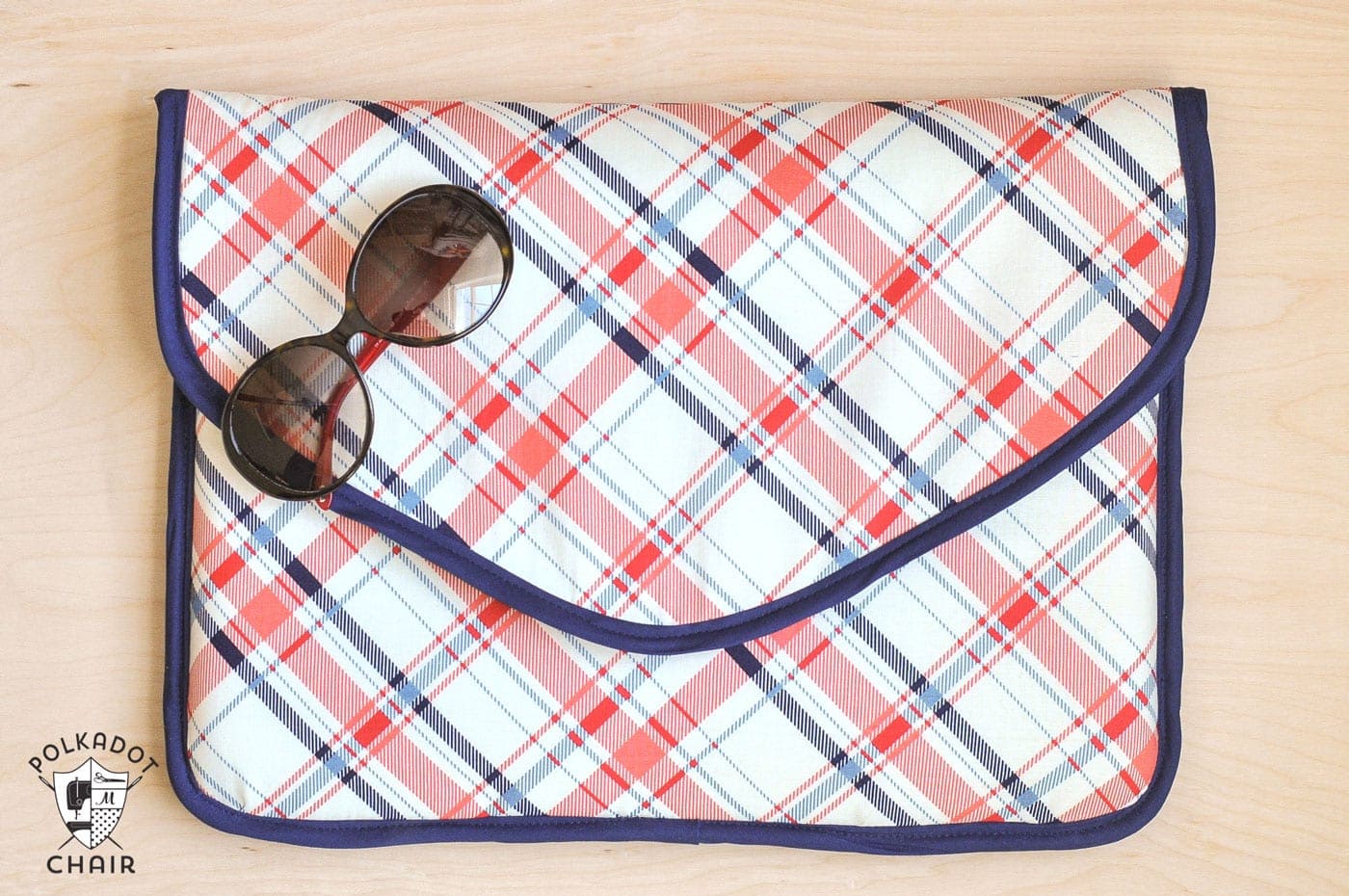 DIY Laptop Sleeve Clutch Sewing Pattern on Polka Dot Chair