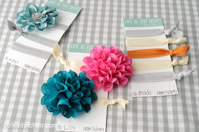 DIY Hair Tie Gift Idea & free printable "Life is too short to have boring hair" gift cards