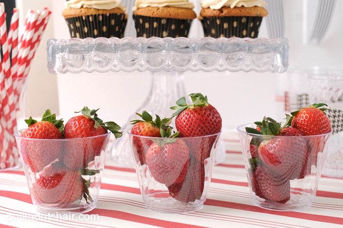 Kentucky Derby Party Ideas and printables on polkadotchair.com