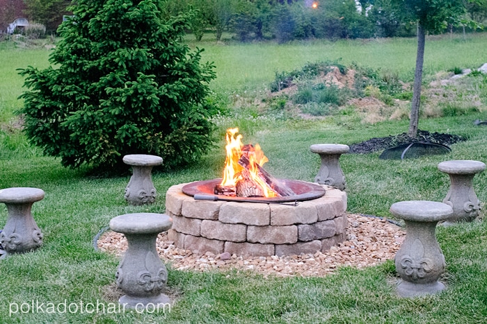 Outdoor fire pit seating deals