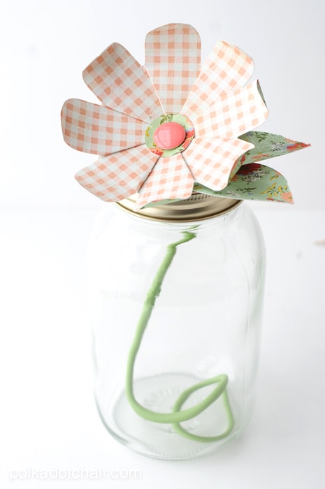 Paper Flower Mason Jar Craft Idea on polkadotchair.com