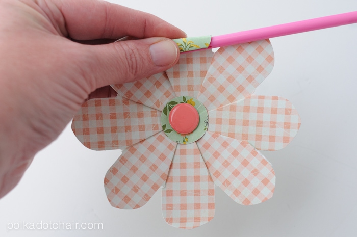 How to make paper flowers on polkadotchair.com