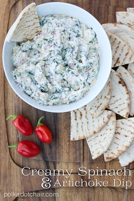 Creamy Spinach and Artichoke Dip Recipe on polkadotchair.com