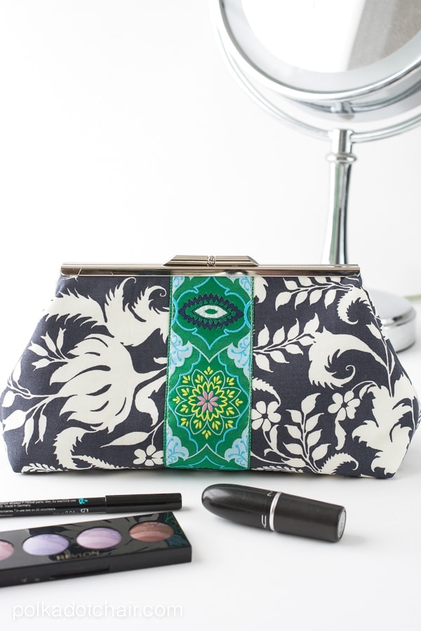 Frame Clutch Purse Sewing Pattern