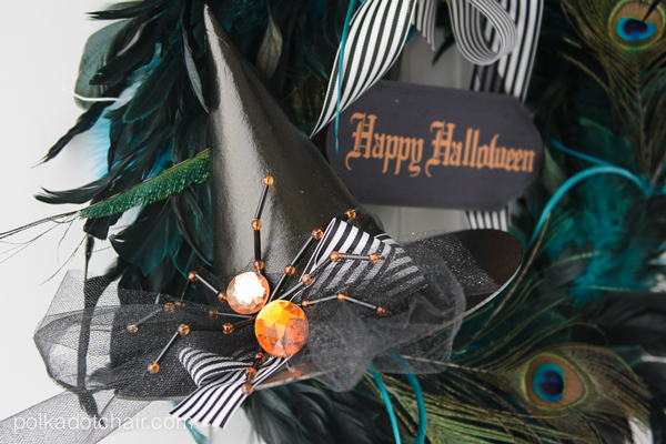 DIY Witches Hat Halloween Wreath 