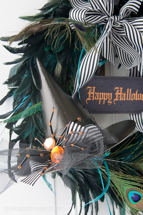 DIY Witches Hat Halloween Wreath 