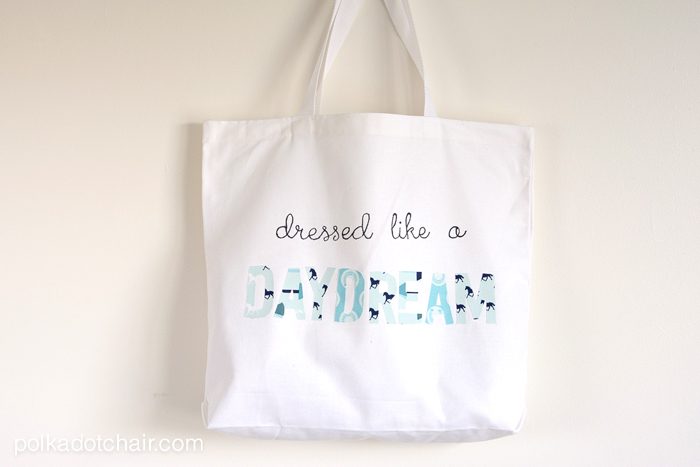 DIY Applique Tote Bag with "Dressed Like a Daydream" Quote- how cute!