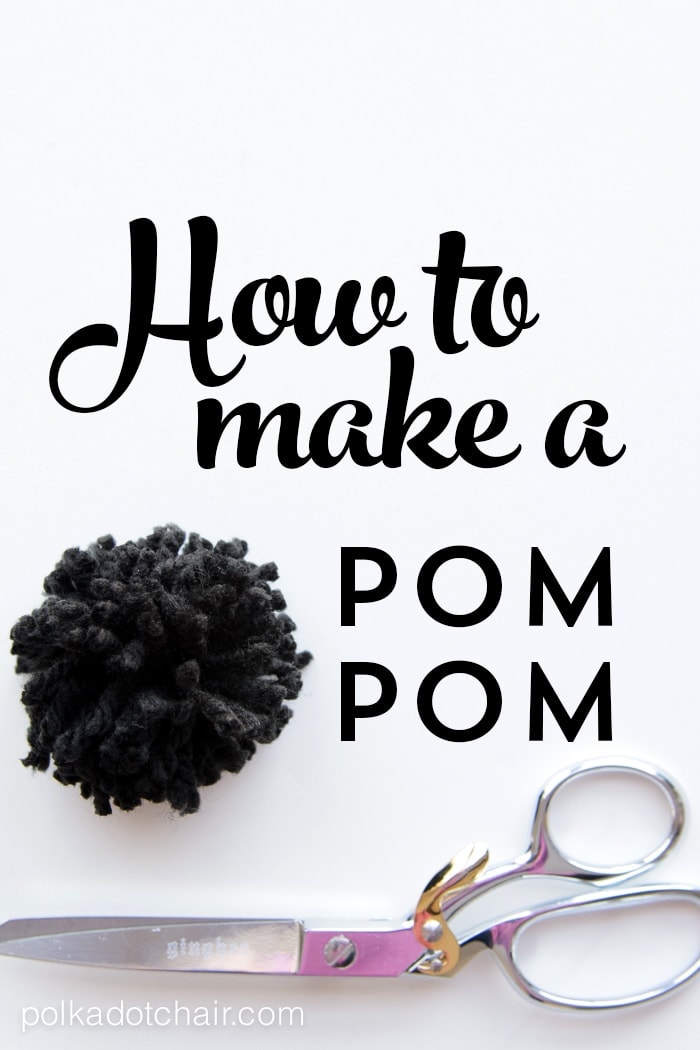 How to make a pom pom with yarn.