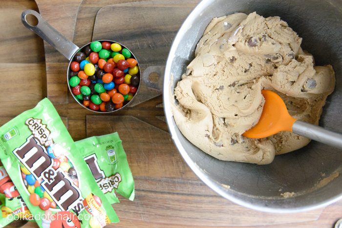 Crispy M&M Cookies - Gills Bakes and Cakes