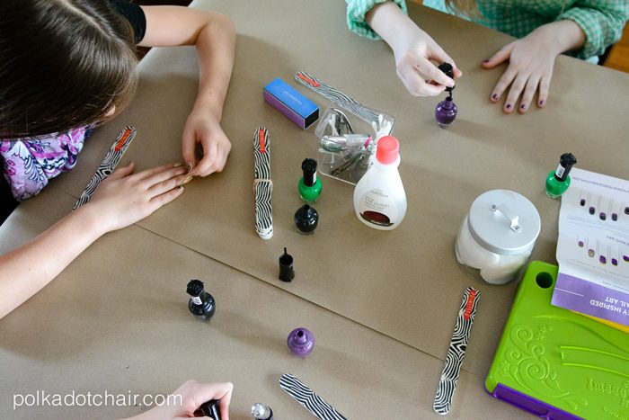 Party Ideas for a Disney Villain Themed Crafternoon with links to free printable Disney Side party supplies