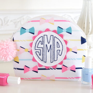 Monogram Arch Top Zip Pouch Sewing Tutorial by Melissa Mortenson of polkadotchair.com