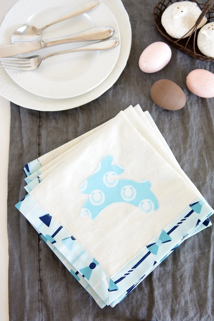 How to Sew: Easter Napkins