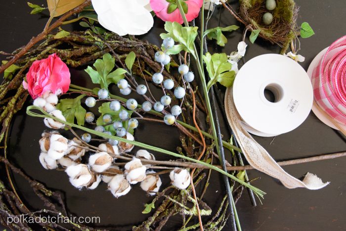 How to make a cute Magnolia Spring Wreath 