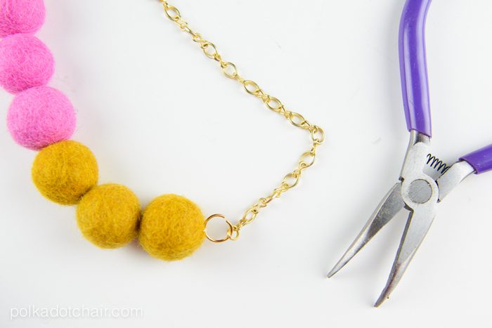 DIY Felt Ball Statement Necklace tutorial on polkadotchair.com