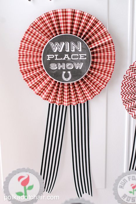 How to make Paper Prize Ribbons and Rosettes on polkadotchair.com