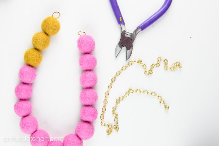 DIY Felt Ball Statement Necklace tutorial on polkadotchair.com