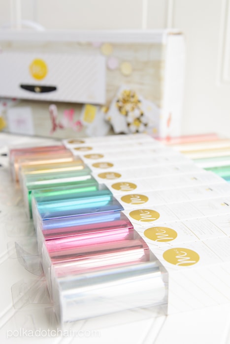 DIY Gold Foil Artwork Tutorial (and free printable) on polkadotchair.com