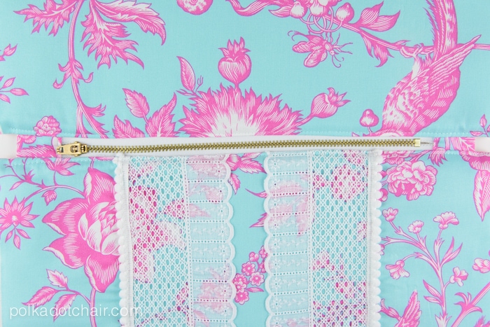 Sewing Pattern for a Lilly Pulitzer Inspired Clutch by Melissa Mortenson of polkadotchair.com