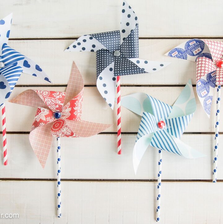Cute tutorial on how to make a pinwheel using a paper straw. Great craft idea to decorate for the 4th of July.