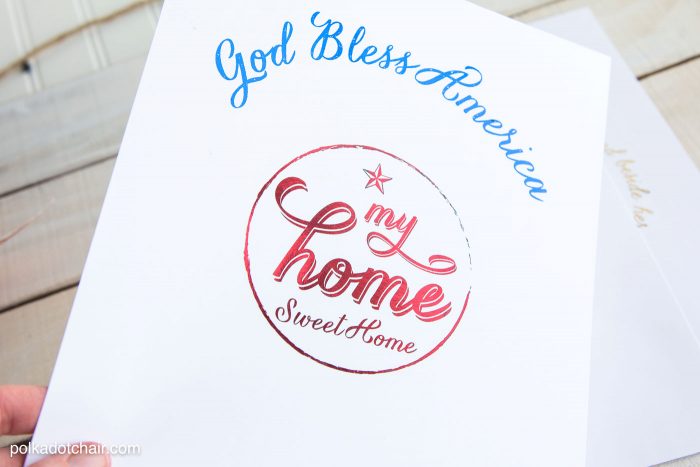 Free Printable signs for the 4th of July, love these you can use them with or without a foil applicator. 