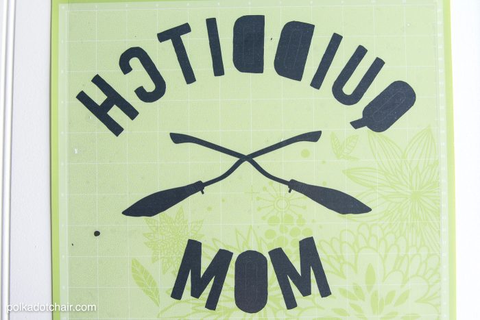 DIY "Quidditch Mom" tote bag project. She has a free download for the iron-on on her site! 