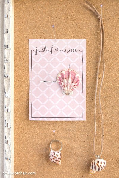 Seashell Craft Ideas and free printable gift tags. This craft idea would be great for kids especially on a rainy summer day