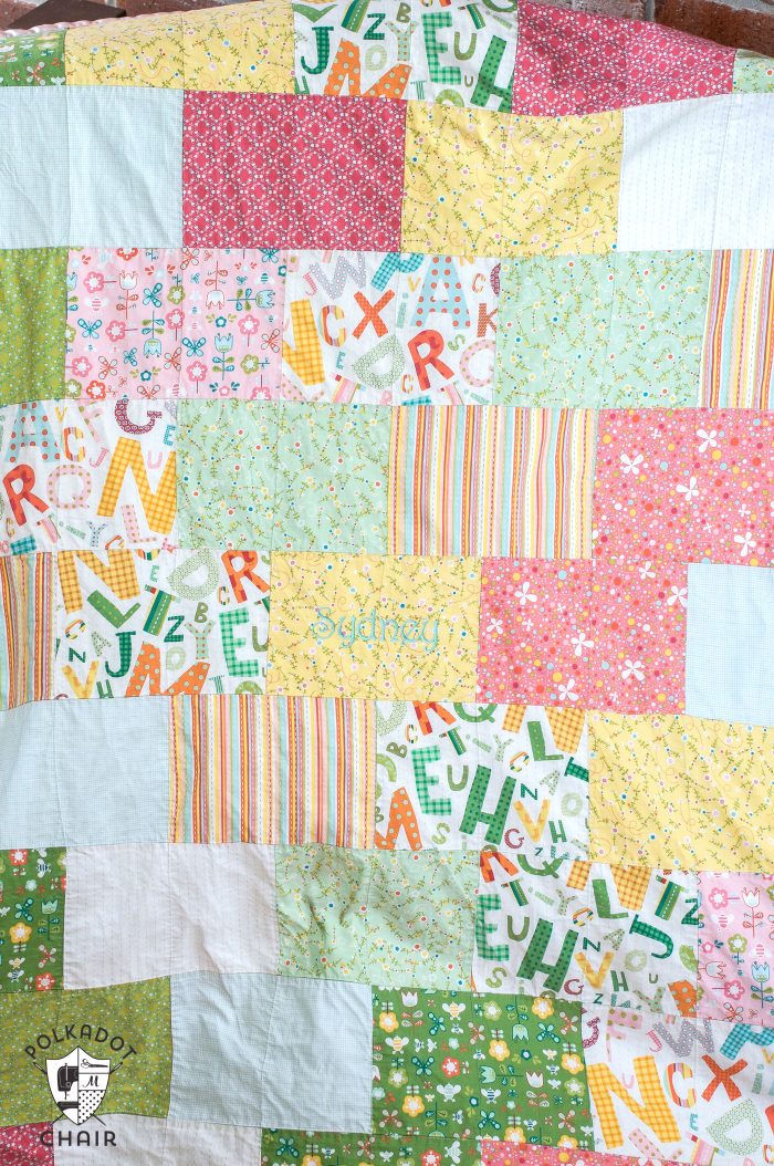 Snuggly Bricks Pattern Quilt tutorial on polkadotchair.com