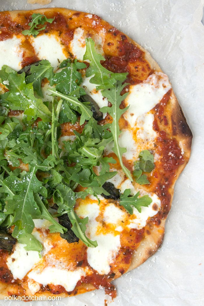 Recipe for home made Margherita Pizza with Arugula and Lemon