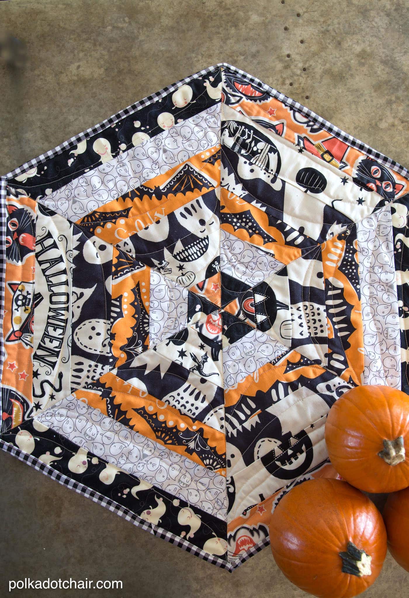 Halloween Quilted Table Topper Sewing Tutorial, so cute you could change out the fabric and use it for any Holiday!