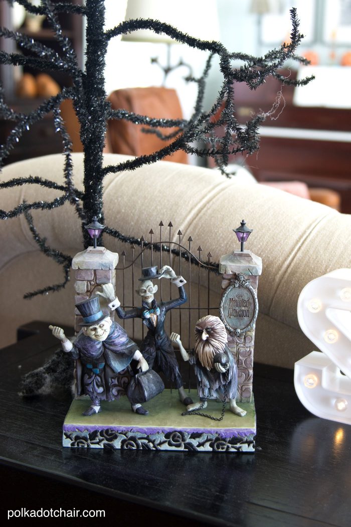 Halloween Mantle Decorating ideas